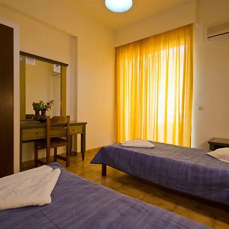 Golden Days Hotel